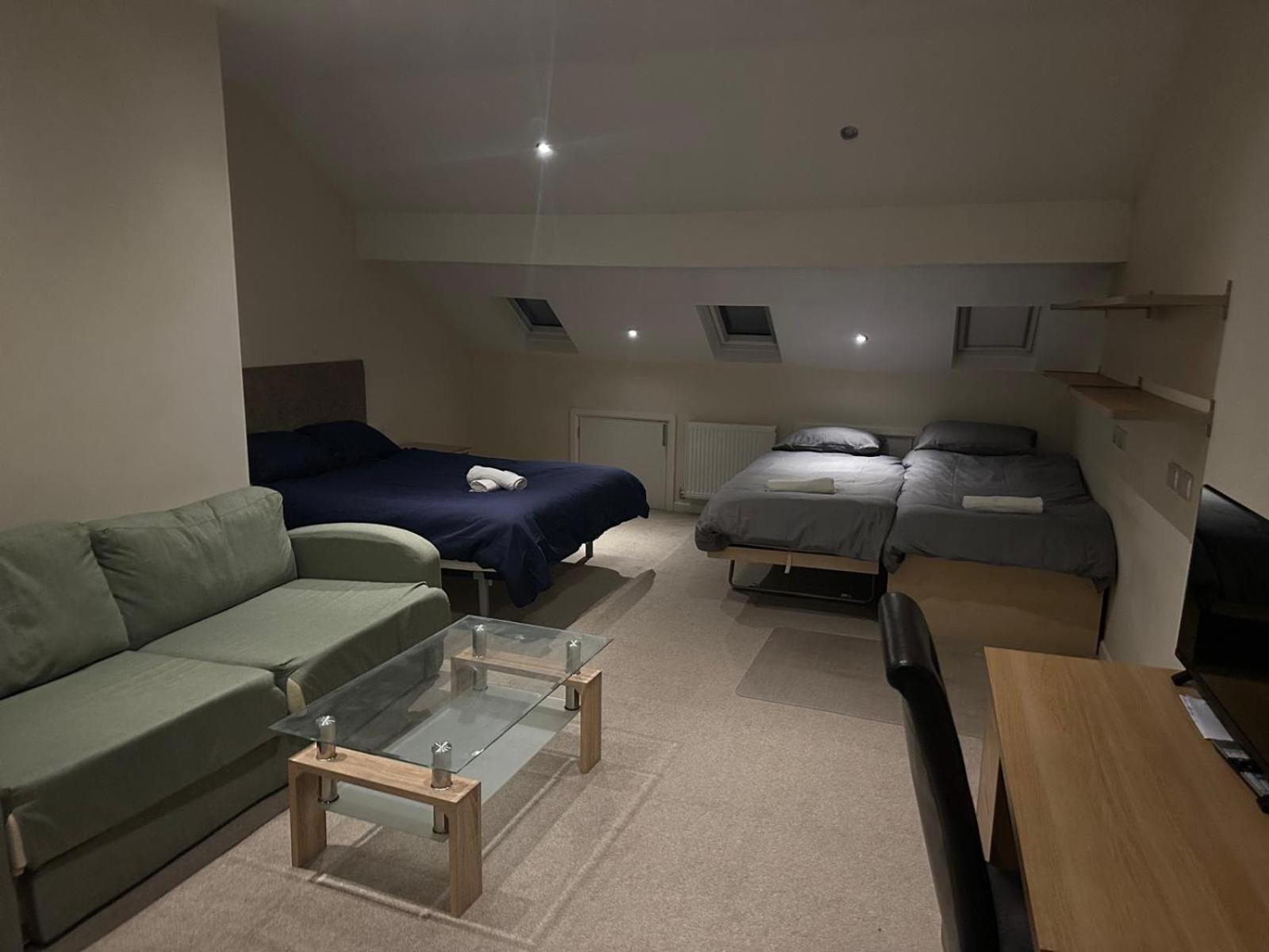 Seafords Guest House Stoke-on-Trent Exteriér fotografie